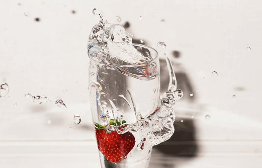 splashing water glass