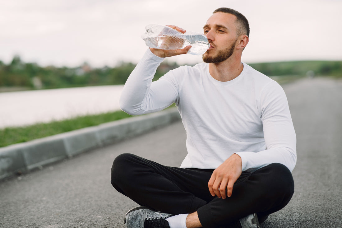 Buoy vs. Saltt: Which Electrolyte Brand Fits Your Hydration Style?